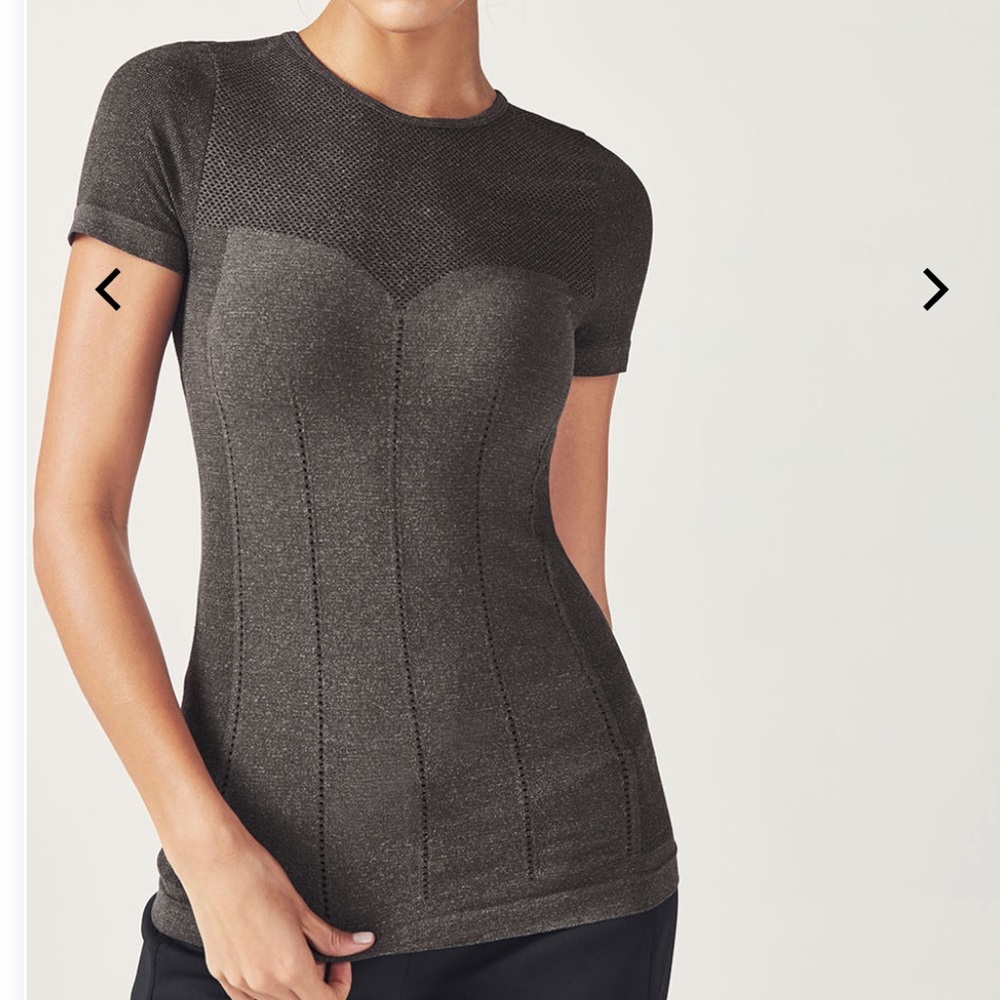 Fabletics Delta Short Sleeve Seamless top sz XS